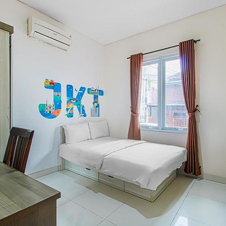 Anggrek Residence Jakarta Exterior foto